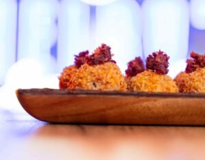 Croquetas de cecina de león entrante shelby´s smash burger